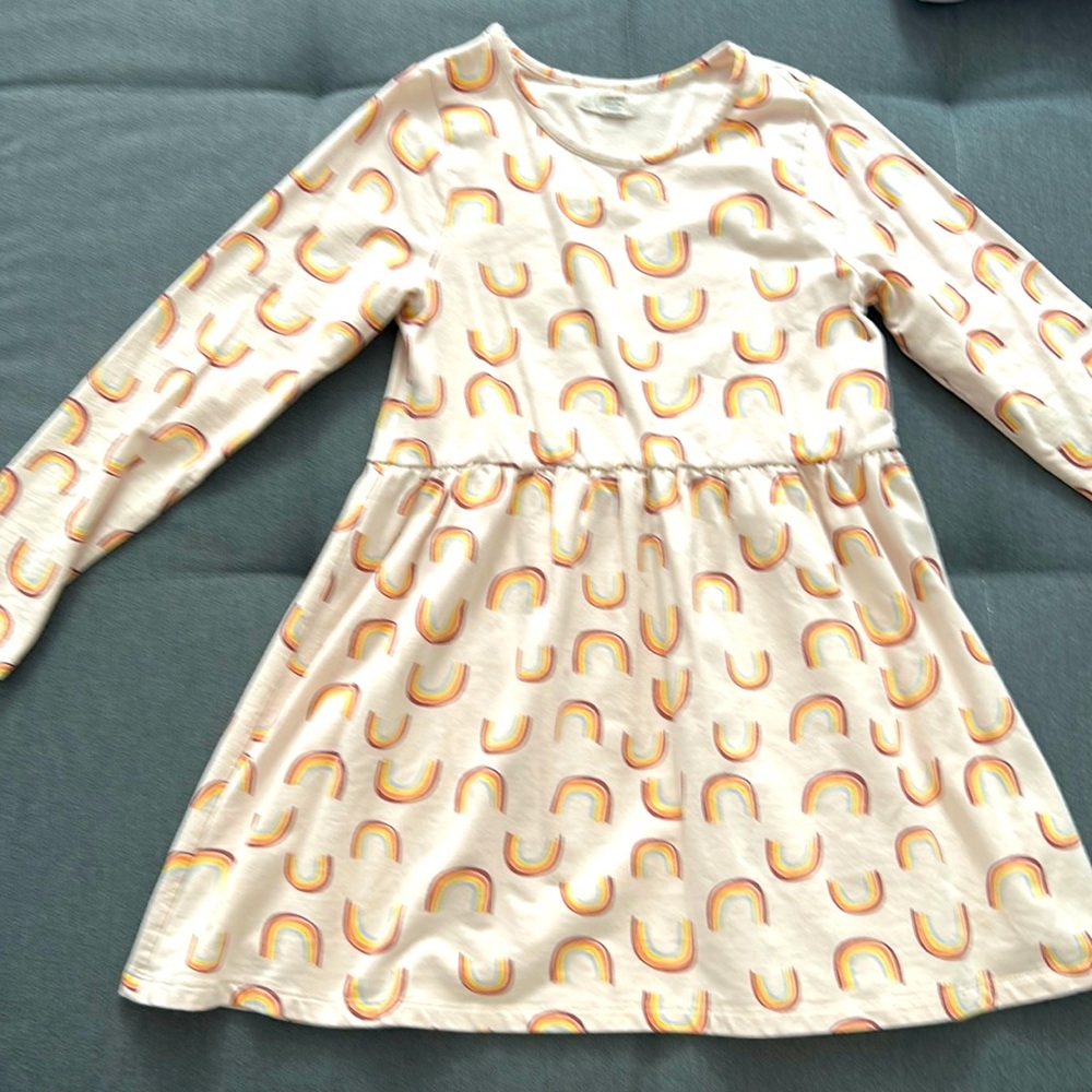 Girls long sleeve dress.